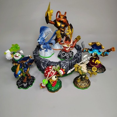 Skylander PlayStation 3 Activision Portal Of Power Wireless 8 Figure Lot