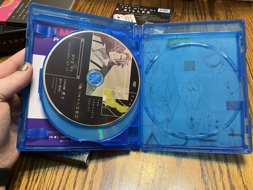ID: Invaded The Complete Series Limited Edition Blu Ray Funimation Anime - Bild 7 von 9