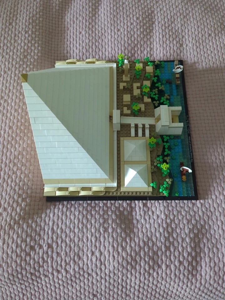 LEGO ARCHITECTURE: Cheops-Pyramide (21058) - Bild 2 von 3