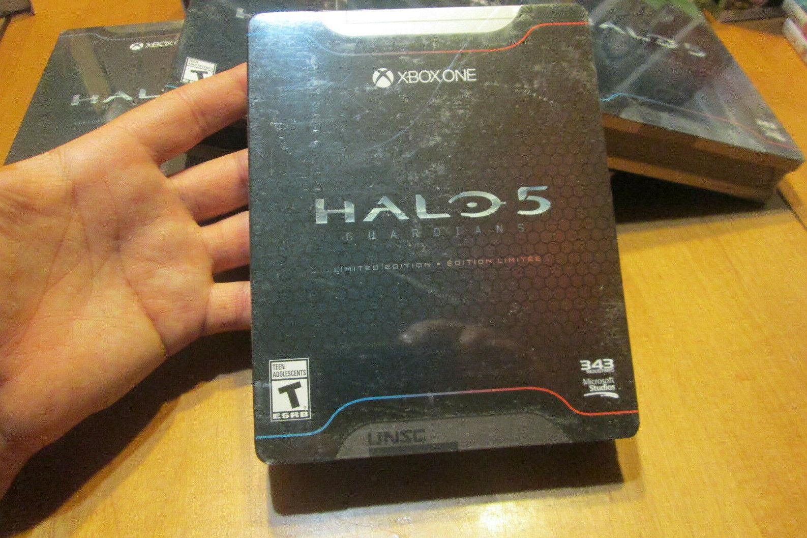 Xbox One Halo 5 Limited Edition 1Tb with Original Box - Movie Galore