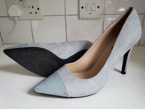 pale blue pumps