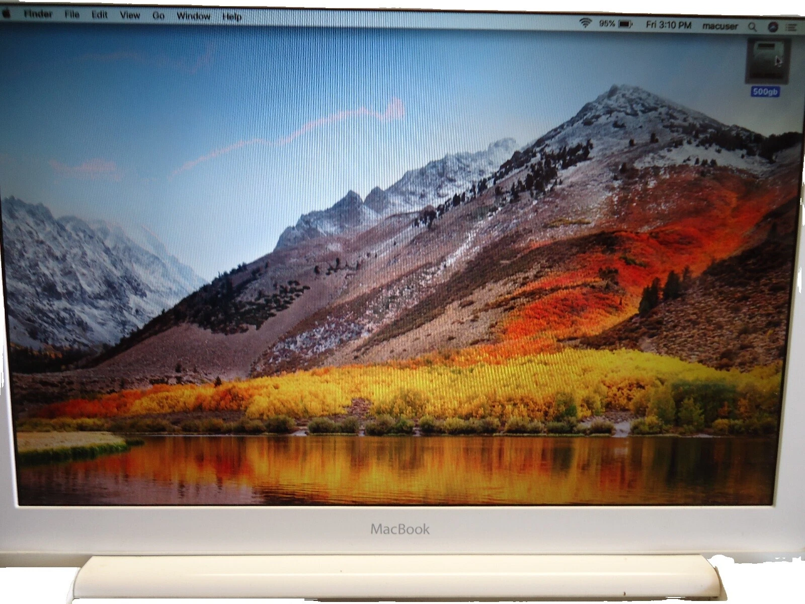 macOS 10.13, High Sierra White Apple Laptops