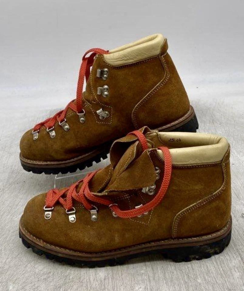 Botas de gamuza de senderismo Montblanc de colección de los años 80 talla 9,5 para hombre Foto 2 de 4