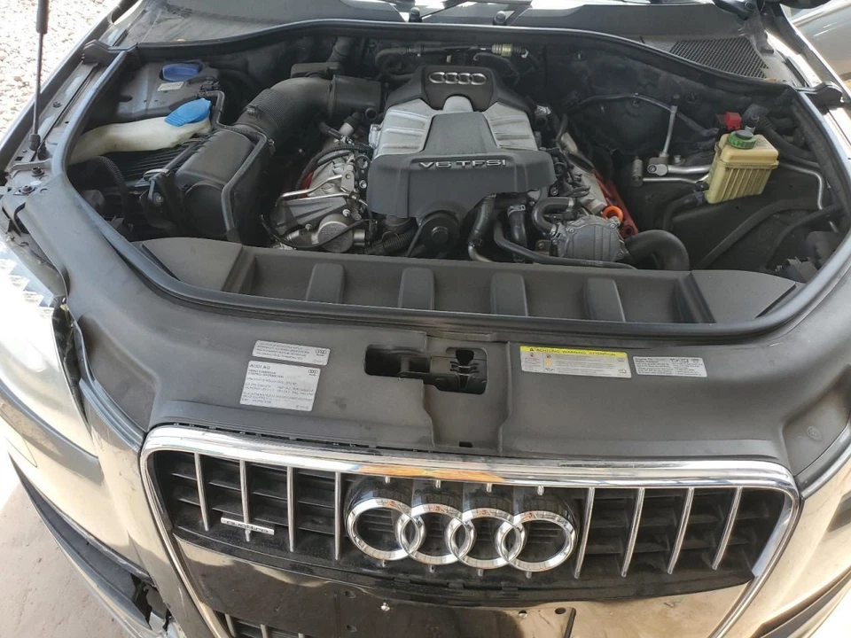 Grelha sem linha S compatível com 10-15 AUDI Q7 2413848 - Imagem 4 de 4