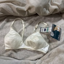 VTG NWT Playtex Bra 36 B Perfectly B Cream Thank Goodness It Fits Wireless 4158