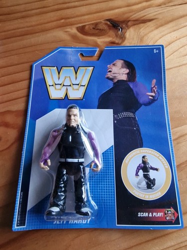 WWE MATTEL RETRO SERIES 8 JEFF HARDY WRESTLING ACT...