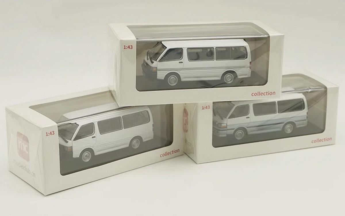 1/43 Scale TOYOTA HIACE Blue/White Diecast Car Model Toy