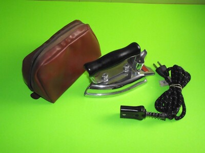 Canadian Beauty Traveller's Iron No.484 Renfrew Electric & Refrigerator D-001