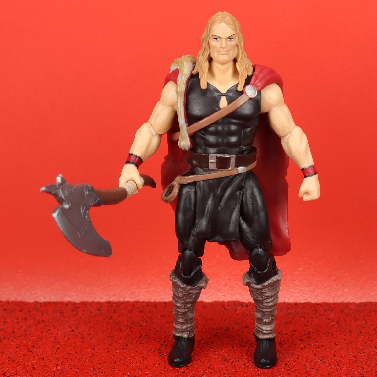 Marvel Universe Legends Series THOR ODINSON Defenders of Asgard