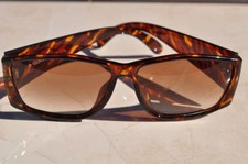 VINTAGE Womens Designer RX Sunglass Frames Vienna Line Optyl 1628