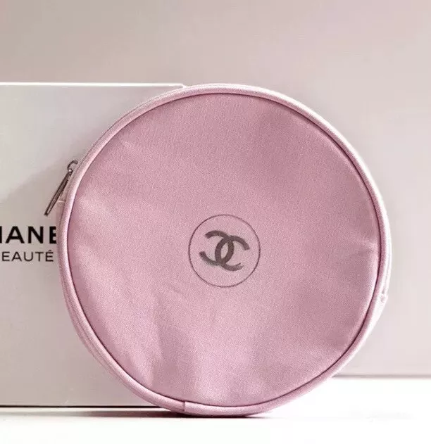 Lot - Chanel Pink Rose Caviar Leather Makeup Bag