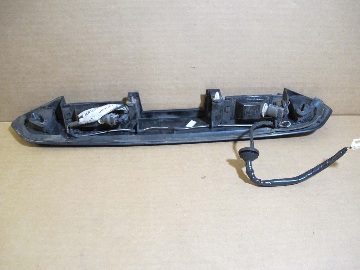 Mitsubishi OEM 04-08 Endeavor License Plate Light Lamp-harness