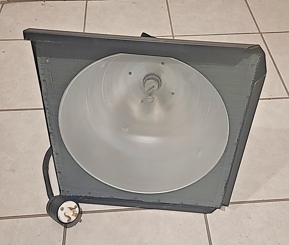 Altman 14” Scoop  Cat# 160 120/240VAC - Image 3 of 4