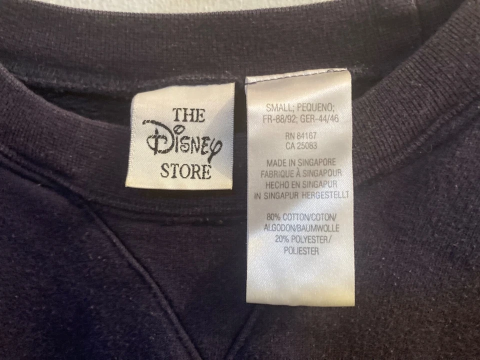 The Disney Store Women’s Winnie The Pooh Sweatshirt, Vintage, Made In Singapore - Image 4 of 4