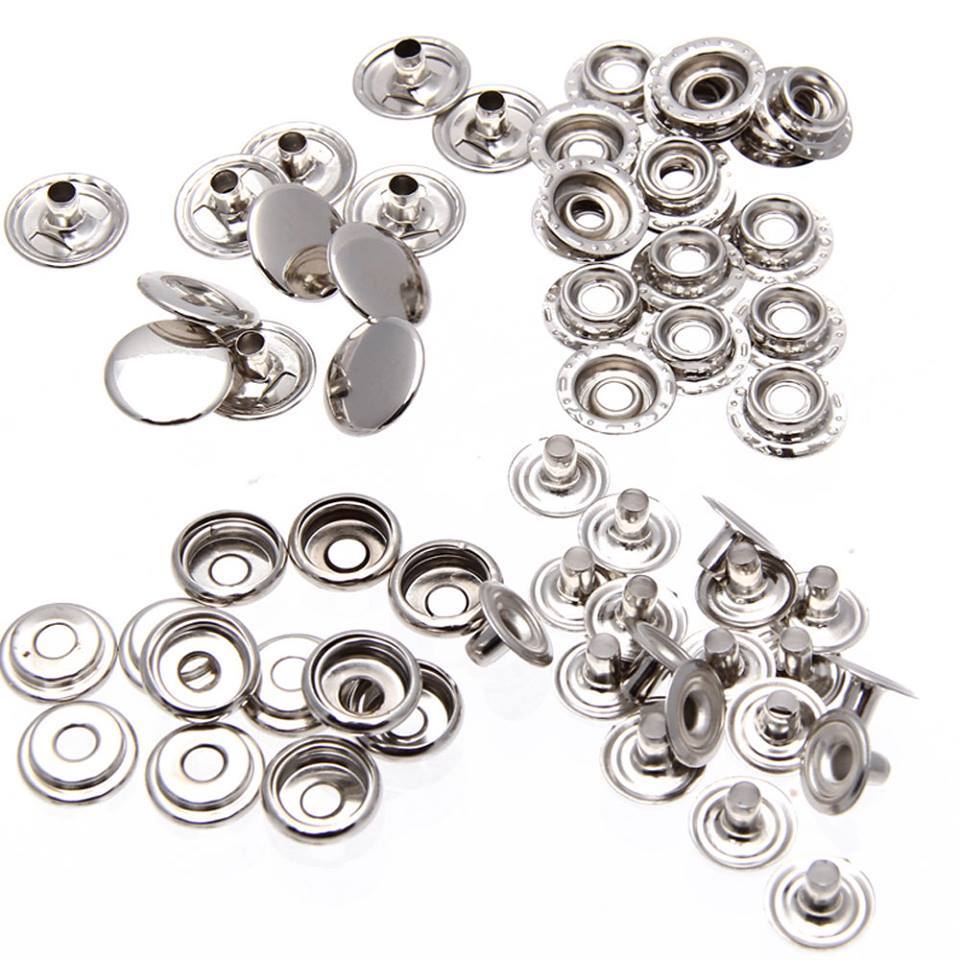 Lot De 50 Fermoirs Boutons Pression En Métal Argenté - Diamètre 15 Mm - Neuf