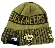 Tampa Bay Buccaneers NFL NE 2025 Salute To Service Cuffed Knit Hat~ Green
