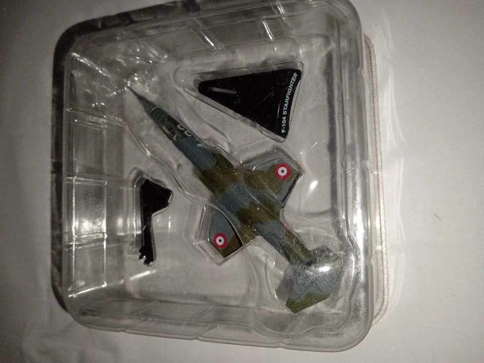 F-104 STARFIGHTER AEREI MILITARI DEL PRADO IN SCALA 1/120 AEREO GUERRA WAR - Immagine 2 di 4