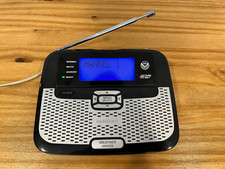 RadioShack 12-262 NOAA Weather Radio Public Alert For Parts Repair Powers On
