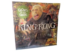 New Sealed Atlantis 1:25 King Kong Plastic Model Kit Glows in the Dark
