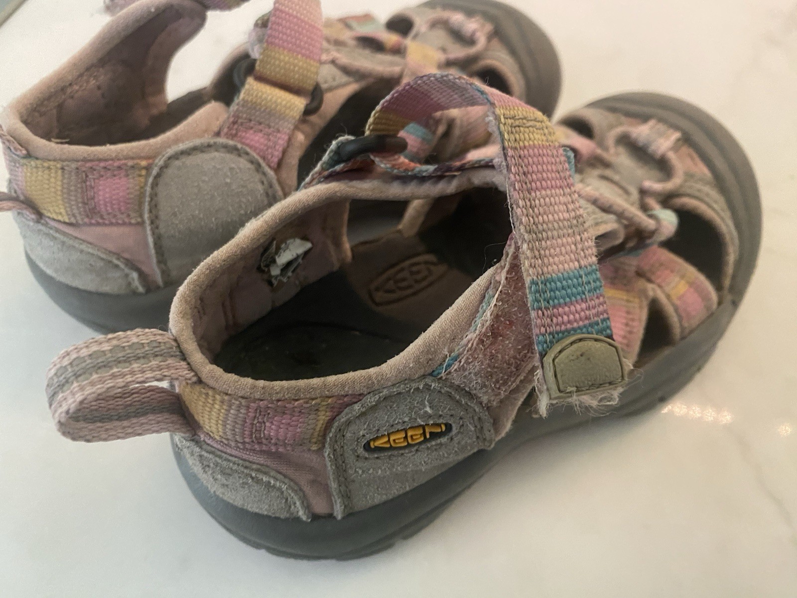 KEEN sandalo acqua outdoor escursionismo bambina taglia 10 rosa righe multicolore