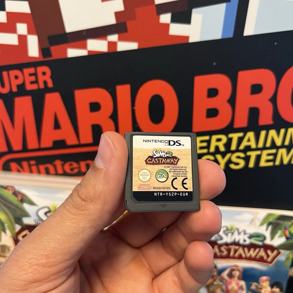 The Sims 2 Castaway W.Manual Nintendo DS Like New TESTED FREE TRACKED POSTAGE - Image 2 of 4