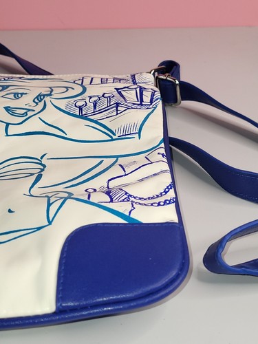 Cartera bandolera de Disney World Art of Animation - Sirenita - Imagen 8 de 11