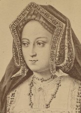 CATHERINE OF ARAGON, QUEEN OF ENGLAND. CABINET CARD PHOTO OF PAINTING.
