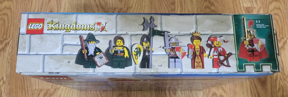 LEGO Kingdoms Chess Set (853373) 2012 Retired Sealed Castle Heroic 