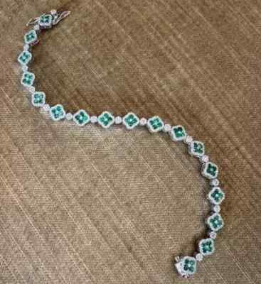 6Ct RD Green Emerald Simulated Clover Tennis Bracelet 7.5'' 14K White Gold Plated