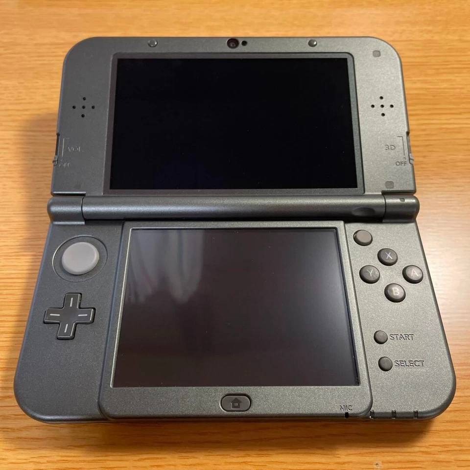 Nueva Consola Nintendo 3DS XL LL Negra Metálica Lápiz Probado Versión Japonesa Foto 3 de 4