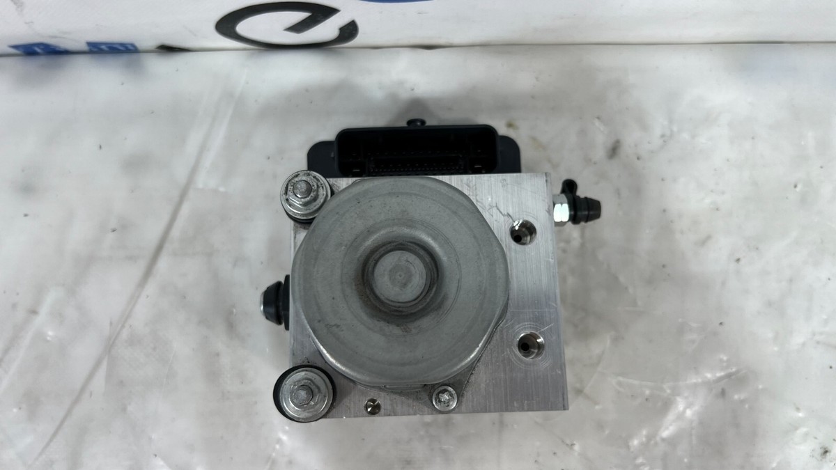 RT-153158 2019 CAN-AM SPYDER RT ACE ABS antilock brake pump module OEM