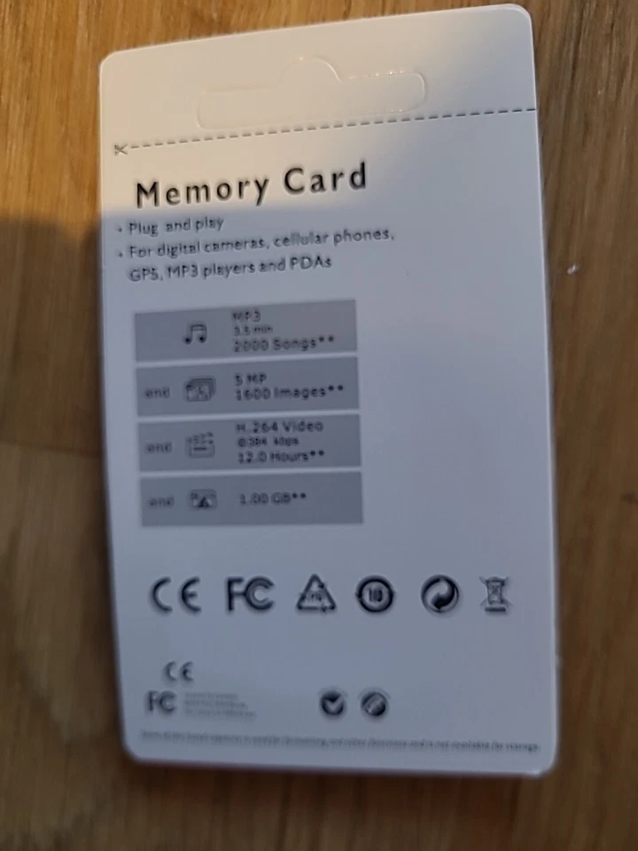 Brand New High Speed 4GB SD Memory Card - Image 3 of 3