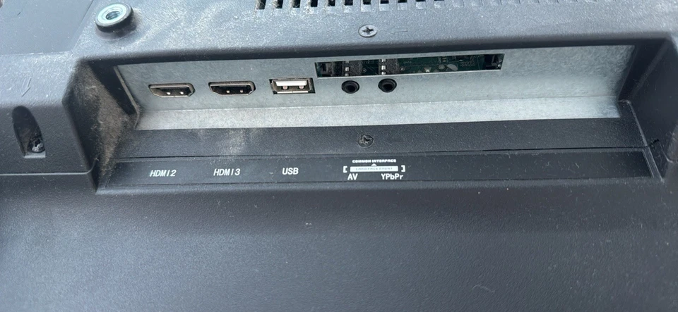 JVC LT-32C360 HD READY LCD TV BLACK HDMI WITH REMORE LEAD - Image 4 of 4