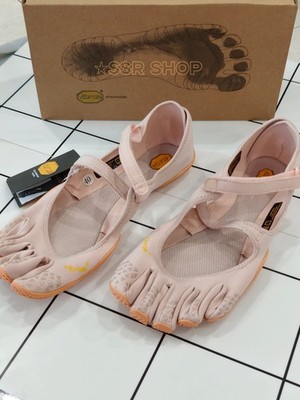 Vibram FiveFingers Women's V-Soul Blush Peach Sole Barefoot Yoga Sneaker