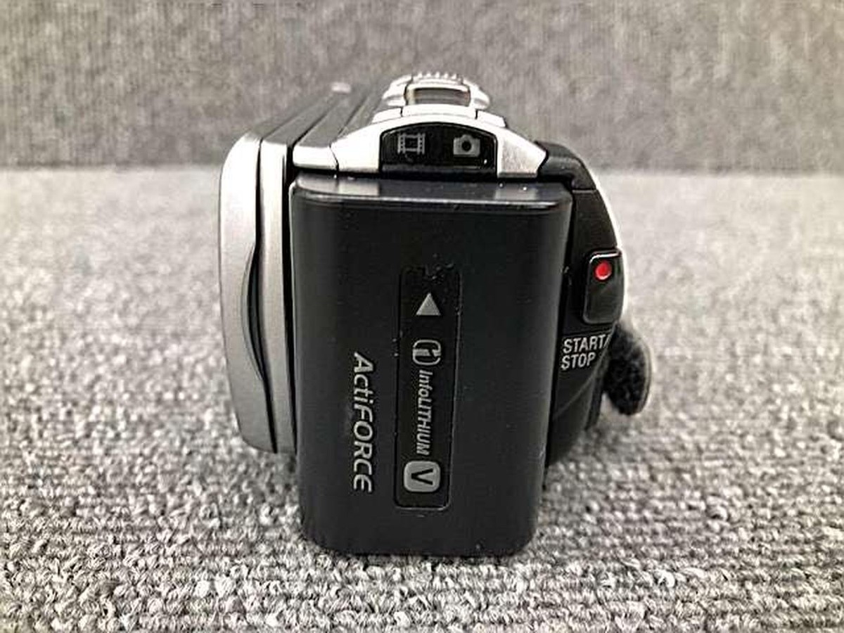 Sony HDR-CX170 Handycam 25x Zoom Camcorder HD Video Camera