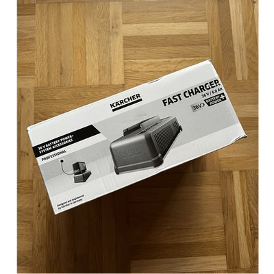 Kärcher Fast Charger 36V Battery Power+, Grau, Modell 2.445-045.0