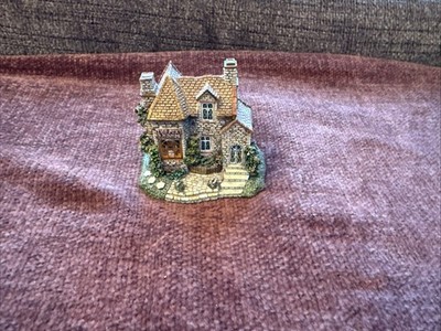 Lilliput Lane The Leonardo Collection Miniature Country House