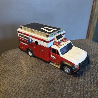 ROAD RIPPERS EMS PARAMEDIC AMBULANCE #17 TRUCK LIGHT SOUND TOY STATE Works!