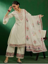 Women White Floral Printed Embroidered Kurta Pant Set With Dupatta Indian