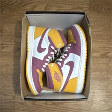 Nike Air Jordan 1 Retro High OG Brotherhood 555088-706 Gold Bordeaux White 2022