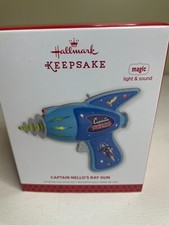 2013 Hallmark Keepsake Ornament Captain Nello's Ray Gun Magic Light & Sound NIB