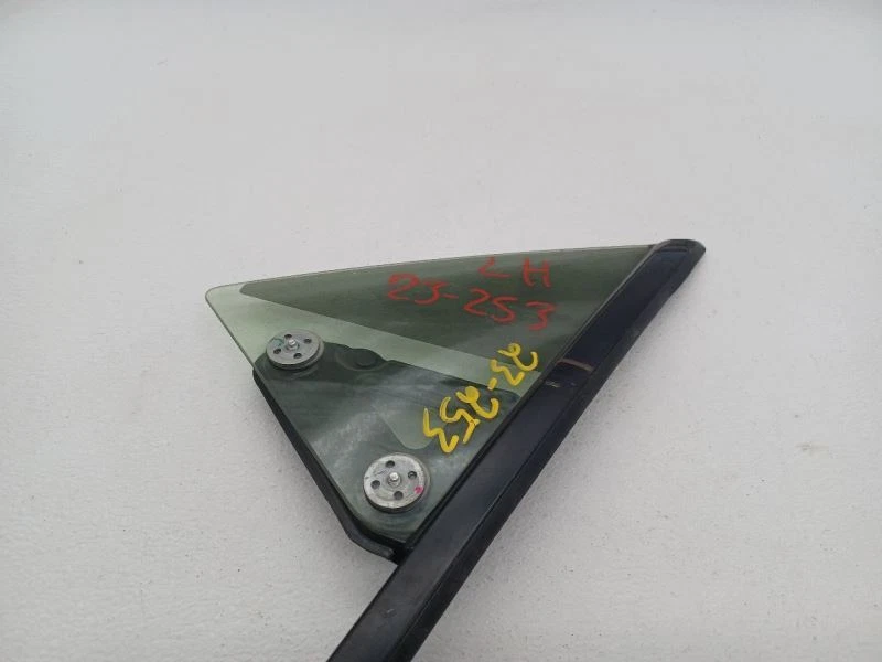 13 14 15 16 17 18 19 20 SCION FR-S CRISTAL DE VENTILACIÓN FRONTAL IZQUIERDO OEM 61011CA210 Foto 2 de 4