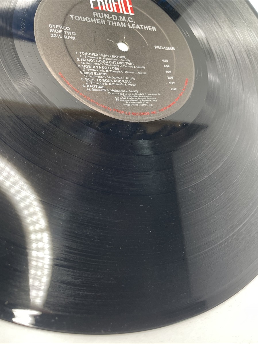 米LP Run-DMC Tougher Than Leather 19658804541S1 Profile Records 未開封 /00260 Amazon.com: Tougher Than Leather: CDs & Vinyl
