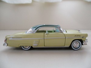 m2 auto thentics diecast