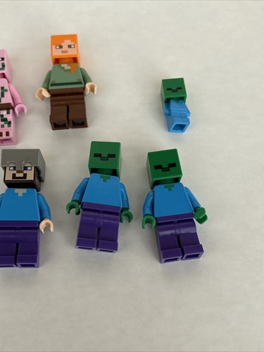 Lego Minecraft Lot minifigure lot Pink Green Zombie Steve Alex Accessories - Picture 2 of 5