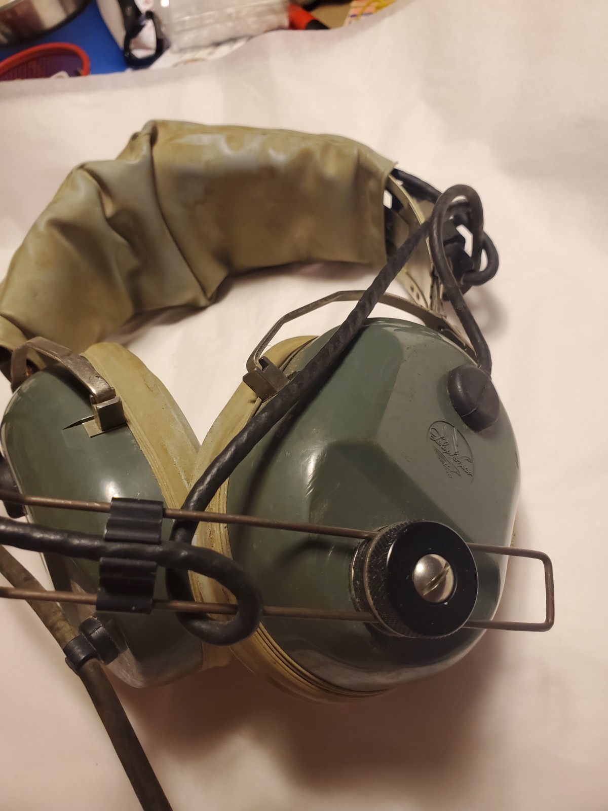 VINTAGE Telephonic's H-173/AIC Headphones w/padding & Microphone M-95A/UR