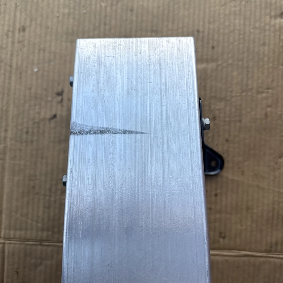 正品 64900-G2100 光束完整前保险杠适合 2017-2022 现代 Ioniq 全新 — 第 4/4 张图片