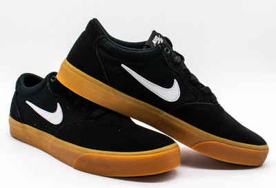 Nike SB Chron SLR Black/White Gum Sole (Men's Size 11) - Skate Shoe CD6278-006