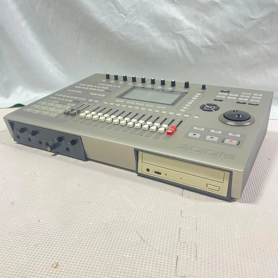 Zoom MRS-1608 16-Track Digital Recording Studio w/ Power supply - Image 2 of 4