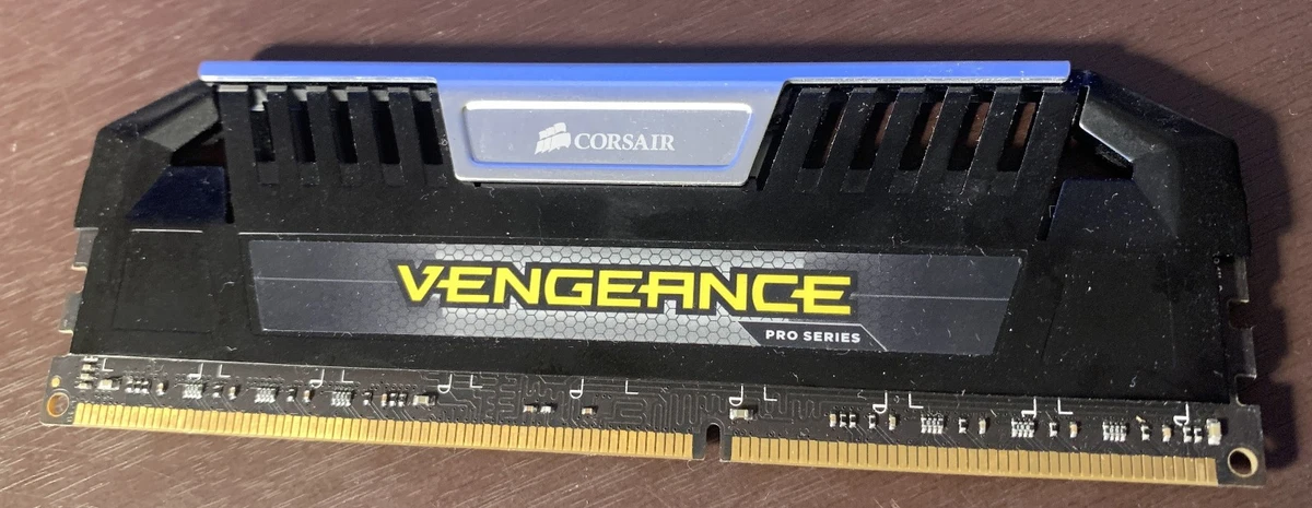 PC3-17000 (DDR3-2133) Bus Speed Computer RAM 16 GB Total Capacity
